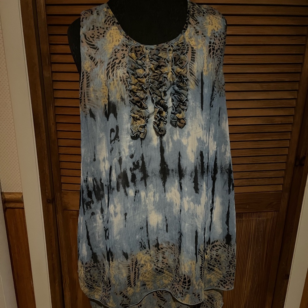 Sleeveless top